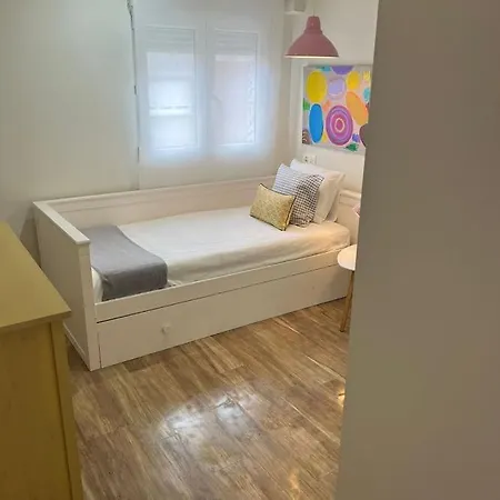 Precioso Piso Soleado Totalmente Reformado En شقة