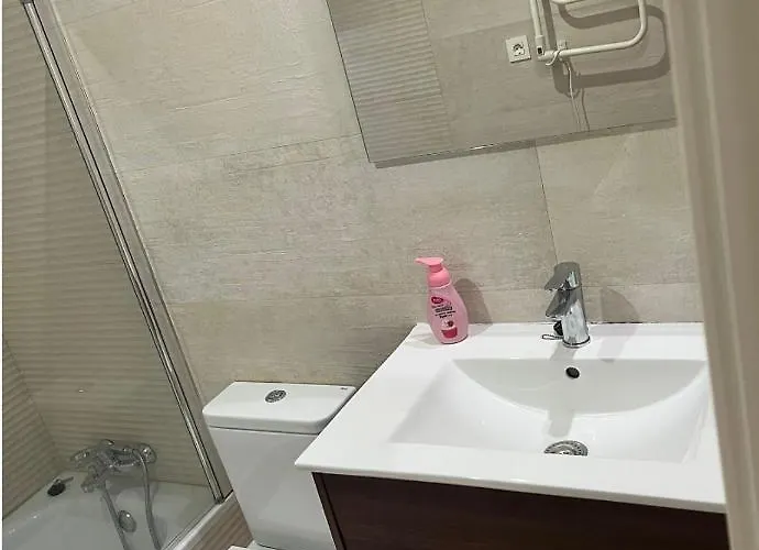 Precioso Piso Soleado Totalmente Reformado En Apartman *